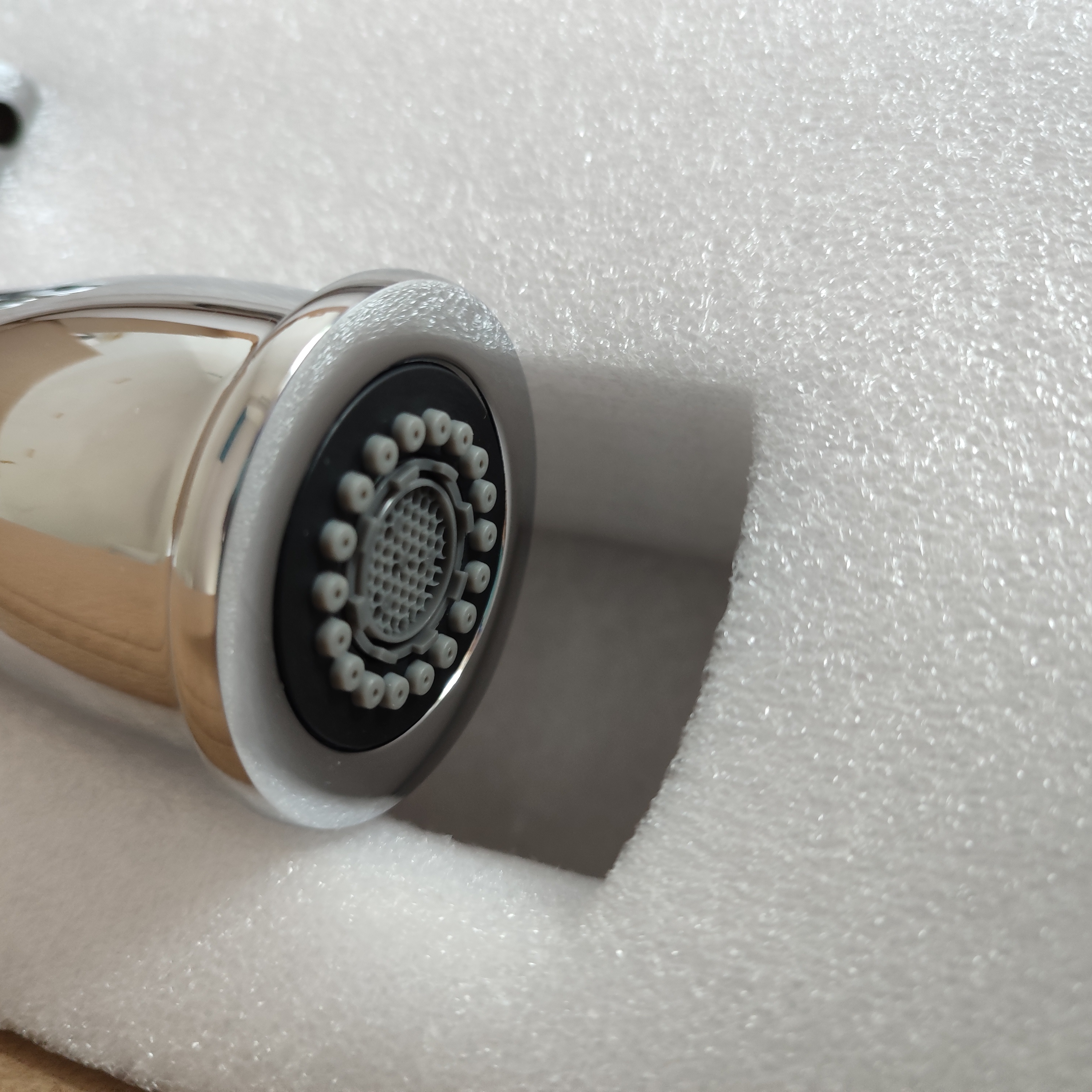 Upgrade dual outlets sliver chrome color family kitchen faucet